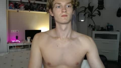 Snapshot of daniel_yumm chatting on 24, 6, 2026 Daniel online show from 24, 6, 2026