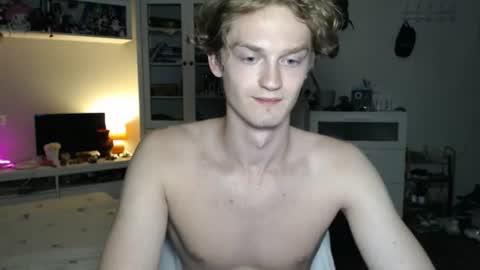 Snapshot of daniel_yumm chatting on 26, 6, 2026 Daniel online show from 26, 6, 2026