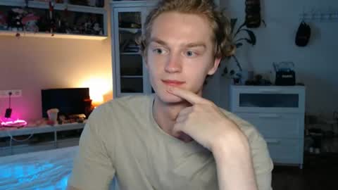Snapshot of daniel_yumm chatting on 2, 7, 2026 Daniel online show from 2, 7, 2026