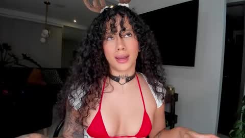 daniela_arenas online show from 28, 11, 2025