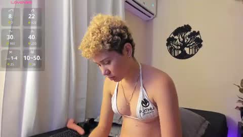 Snapshot of daniela_brown1 chatting on 22, 6, 2026 Daniela Brown online show from 22, 6, 2026