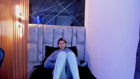 Daniela online show from 11, 3, 2025