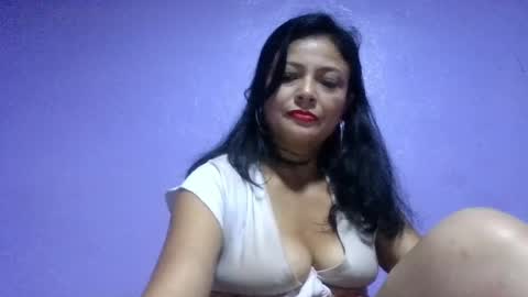 daniela_love1 online show from 2, 6, 2026