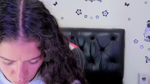 Snapshot of daniela_rivasth chatting on 11, 9, 2025 danielarivasth online show from 11, 9, 2025