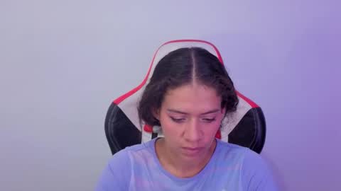 Snapshot of daniela_rivasth chatting on 28, 10, 2025 danielarivasth online show from 28, 10, 2025