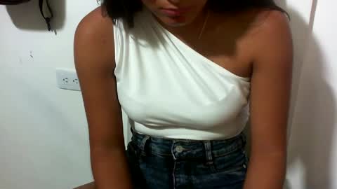 Snapshot of danielaa_foxx chatting on 30, 9, 2025 danielaa_foxx online show from 30, 9, 2025