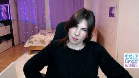 Daniela Cooper online show from 4, 4, 2026