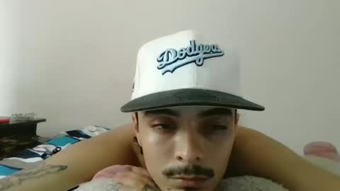 Snapshot of danielhot17 chatting on 11, 1, 2025 DANIEL online show from 11, 1, 2025