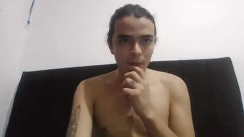 Snapshot of danielhot17 chatting on 23, 6, 2026 DANIEL online show from 23, 6, 2026