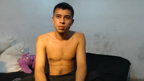 Snapshot of danielitopapii chatting on 30, 12, 2024 danielitopapii online show from 30, 12, 2024