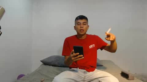 Snapshot of danielitopapii chatting on 8, 2, 2025 danielitopapii online show from 8, 2, 2025