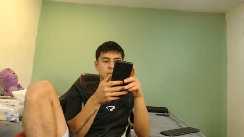 Snapshot of danielitopapii chatting on 9, 6, 2026 danielitopapii online show from 9, 6, 2026
