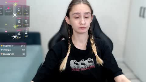 Daniella Martin online show from 7, 1, 2025