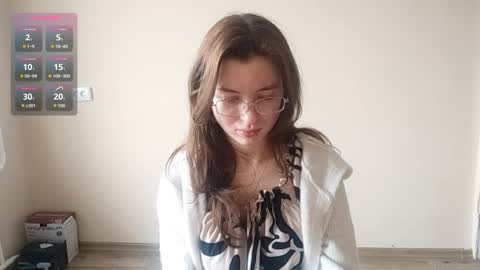 Mia online show from 15, 2, 2026