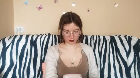 Mia online show from 20, 4, 2026