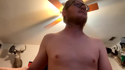 Snapshot of danielp_mod_cb chatting on 3, 2, 2025 Daniel    y. online show from 3, 2, 2025
