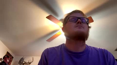 Snapshot of danielp_mod_cb chatting on 7, 3, 2025 Daniel    y. online show from 7, 3, 2025