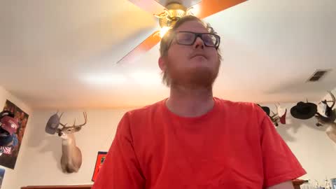Snapshot of danielp_mod_cb chatting on 10, 3, 2025 Daniel    y. online show from 10, 3, 2025