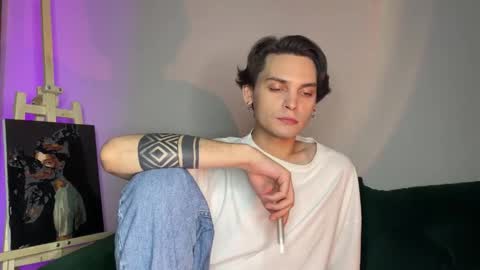 danieltuckerr online show from 2, 10, 2025
