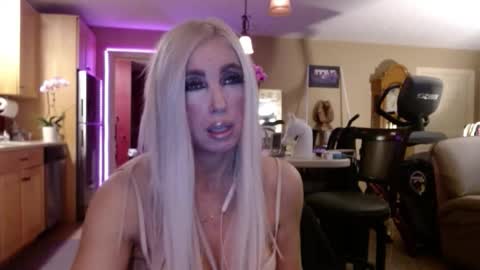 DanikaWhite69 online show from 3, 12, 2025