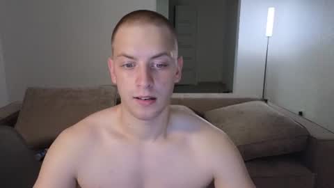 Snapshot of danila_trezzini chatting on 6, 7, 2026 danila online show from 6, 7, 2026