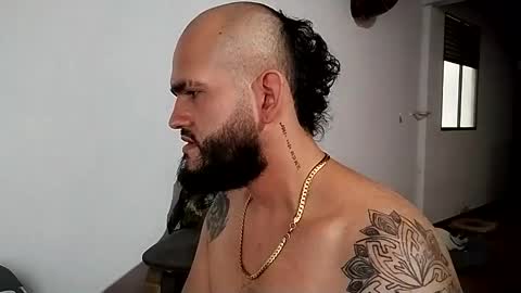 daniloh_xxx online show from 27, 10, 2025