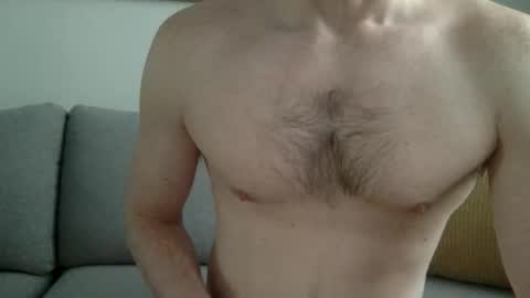 Buzzy online show from 8, 4, 2026