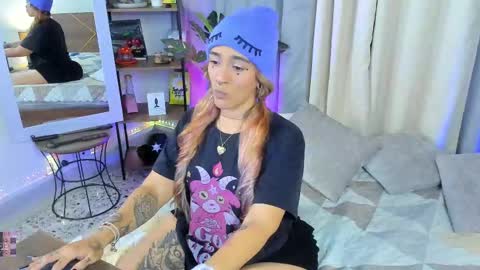 Snapshot of danna__castle chatting on 3, 10, 2025 Dannacastle online show from 3, 10, 2025