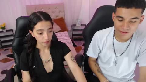 Snapshot of danna_and_joshua chatting on 24, 4, 2026 Danna-Josh online show from 24, 4, 2026