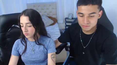 Snapshot of danna_and_joshua chatting on 25, 4, 2026 Danna-Josh online show from 25, 4, 2026