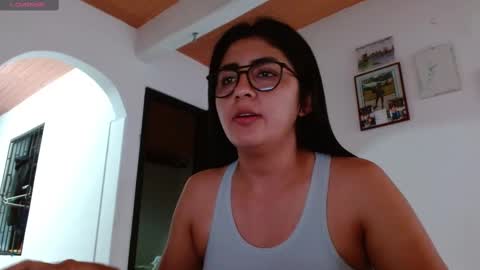 Snapshot of danna_peterson chatting on 12, 3, 2025 Danna online show from 12, 3, 2025