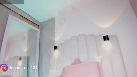 Snapshot of danna_ross101 chatting on 27, 2, 2025 danna ross101 online show from 27, 2, 2025