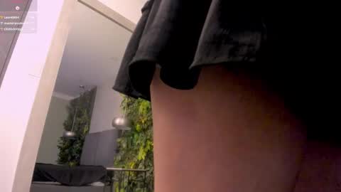    online show from 30, 11, 2025