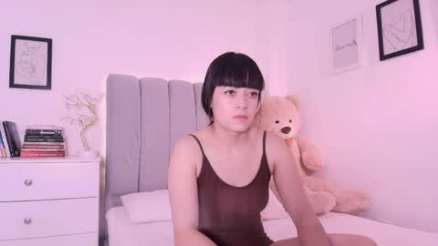 Snapshot of dannahyde chatting on 20, 5, 2026 Insta DannaBlueX online show from 20, 5, 2026