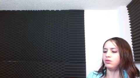 dannamomcerrat online show from 4, 12, 2024
