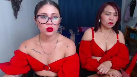 dannamomcerrat online show from 20, 2, 2025