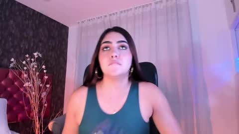 Snapshot of dannastaar chatting on 18, 10, 2025 Danna online show from 18, 10, 2025