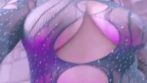Snapshot of dannavelvet_ chatting on 8, 7, 2026 DannaVelvet online show from 8, 7, 2026