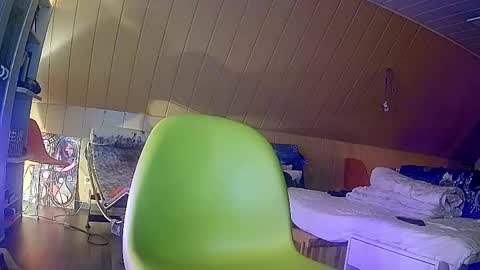 Snapshot of dannotdon chatting on 8, 5, 2026 DannotDon online show from 8, 5, 2026