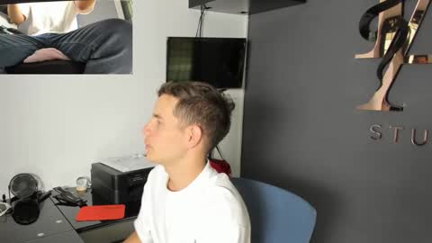 danny_and_lara online show from 25, 9, 2025