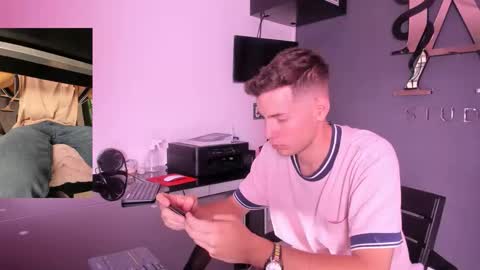 danny_and_lara online show from 2, 10, 2025