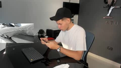 danny_and_lara online show from 6, 10, 2025