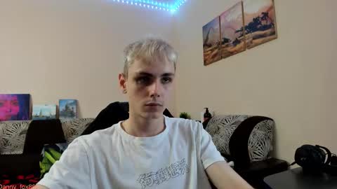 Snapshot of danny_fox888 chatting on 16, 10, 2025 Daniel online show from 16, 10, 2025