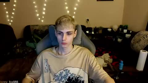 Snapshot of danny_fox888 chatting on 27, 5, 2026 Daniel online show from 27, 5, 2026