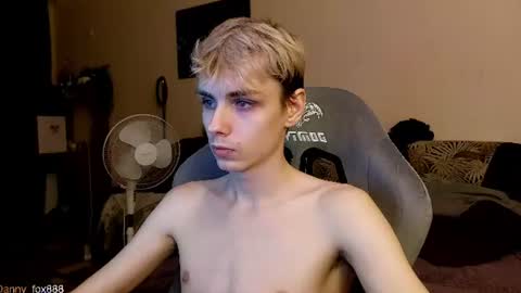 Snapshot of danny_fox888 chatting on 5, 7, 2026 Daniel online show from 5, 7, 2026