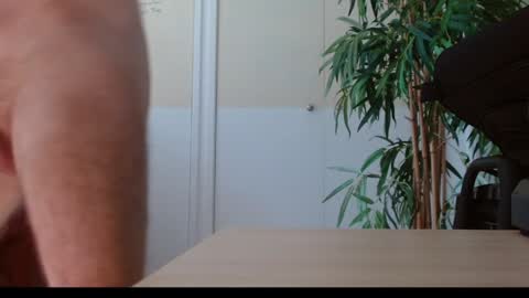 Danny online show from 9, 4, 2026