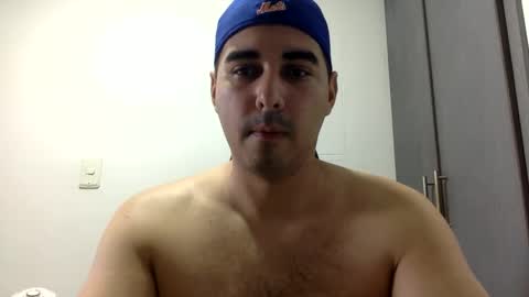Snapshot of dannyhot9 chatting on 2, 2, 2025 Dannyhot9 online show from 2, 2, 2025