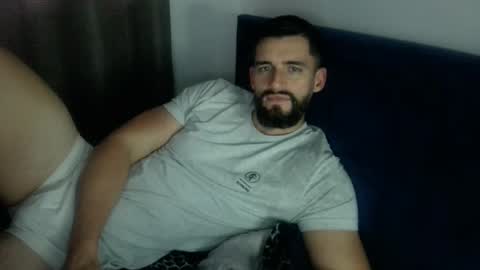 Naughtystr8D online show from 17, 12, 2024
