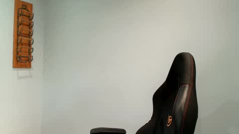 Snapshot of dannythreeyway chatting on 16, 9, 2025 DannyThreeWay online show from 16, 9, 2025