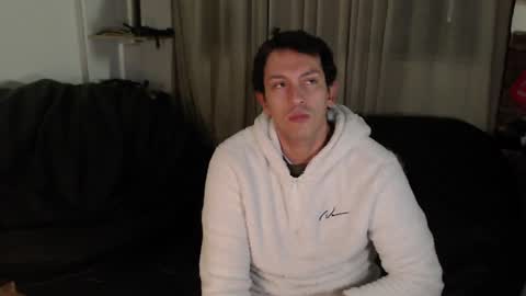 Snapshot of danruiz33 chatting on 5, 1, 2025 Dan online show from 5, 1, 2025